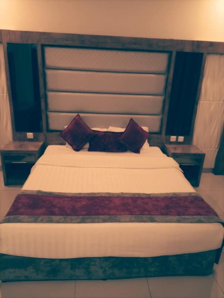 Aram Room 利雅德 外观 照片